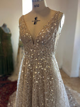 Load image into Gallery viewer, Dress Mari-Gene