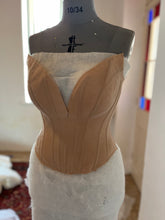 Load image into Gallery viewer, Custom made Corsetry