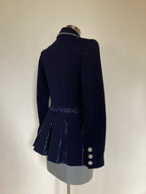 Load image into Gallery viewer, Custom Made Pleated-Back Show Jackets