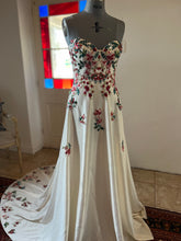 Load image into Gallery viewer, Floral Lace Wedding Gown