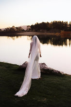 Load image into Gallery viewer, Dress Carlia