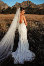 Load image into Gallery viewer, Dress Carlia