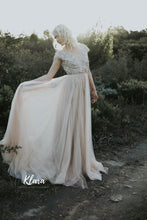 Load image into Gallery viewer, Beige and light gold gown