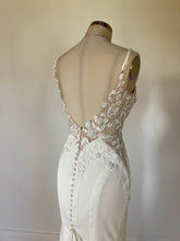 Load image into Gallery viewer, Dress Vicky