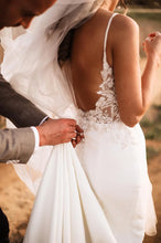 Load image into Gallery viewer, Dress Carlia