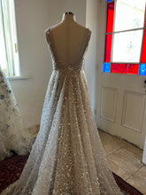 Load image into Gallery viewer, Dress Mari-Gene
