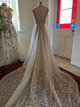 Load image into Gallery viewer, Dress Mari-Gene
