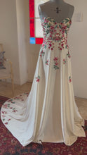 Load and play video in Gallery viewer, Floral Lace Wedding Gown
